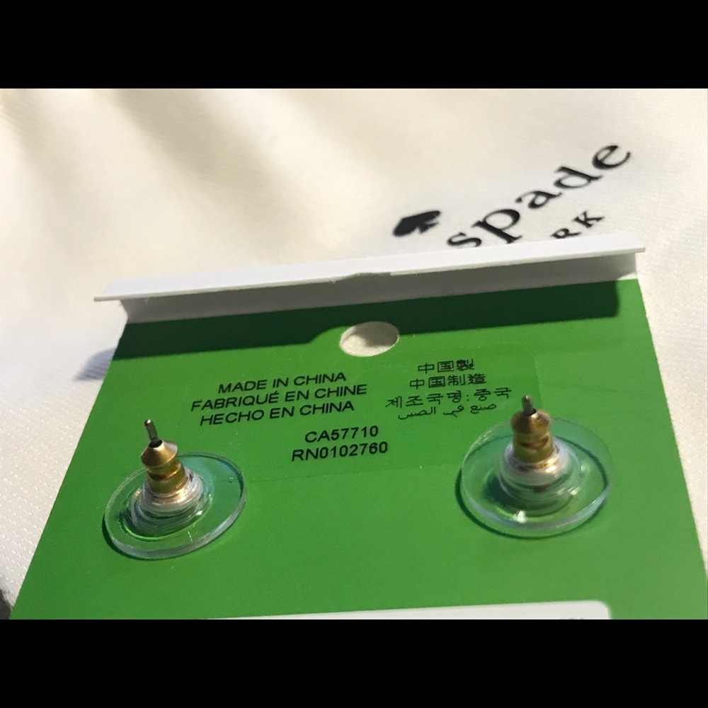 Kate Spade Spot the Spade Pave Halo Spade Studs - Picture 4 of 4